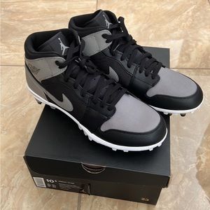 Air Jordan 1 TD Mid Cleats